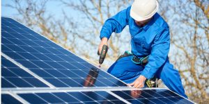 Installation Maintenance Panneaux Solaires Photovoltaïques à Athis-de-l'Orne